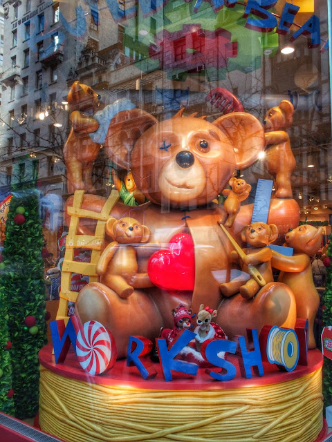 Heart Transplant, Build-a-Bear Workshop, 5th Avenue, Holiday Windows, NYC 2013