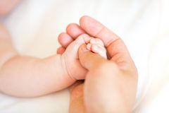Dicas e cuidados ao Visitar um Recém Nascido