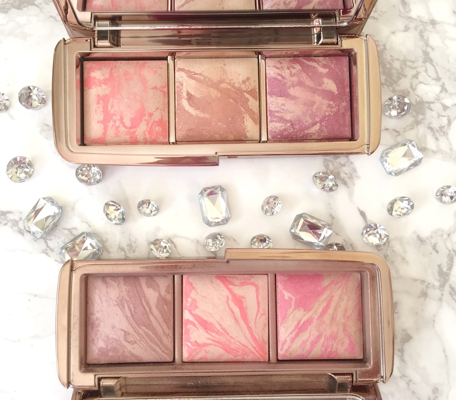 reservoir os selv Celebrity Review & Swatches: Hourglass Ambient Strobe Blush Palette with & fast  international shipping with MyMallBox | Beautylymin