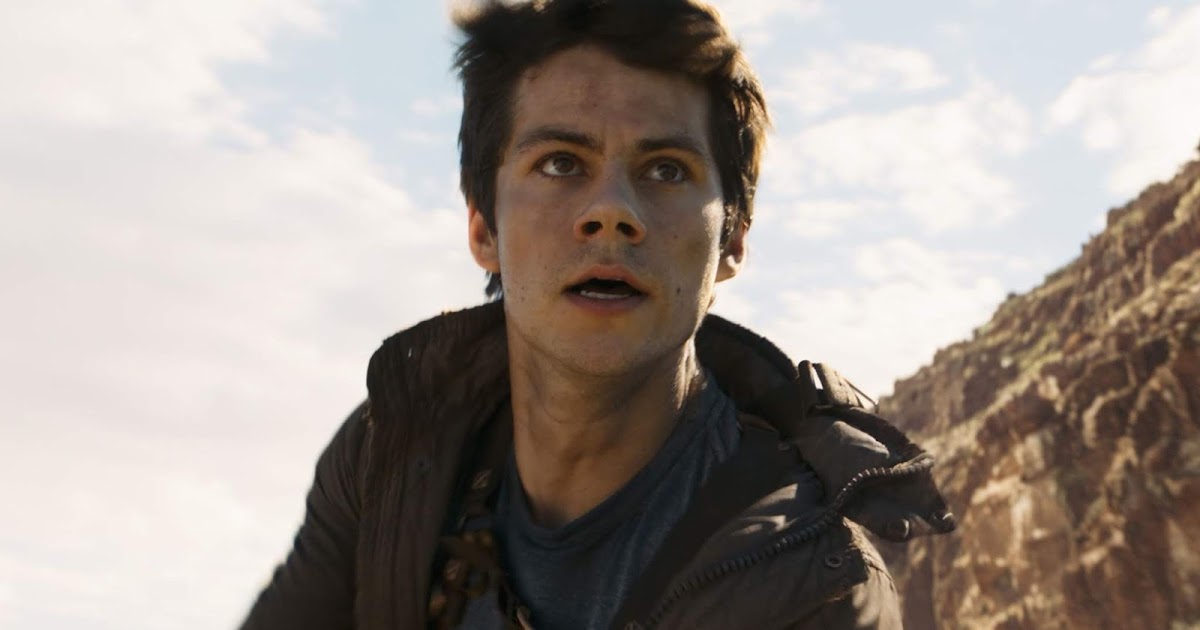 Dylan O'Brien dublará Bumblebee no derivado da franquia Transformers