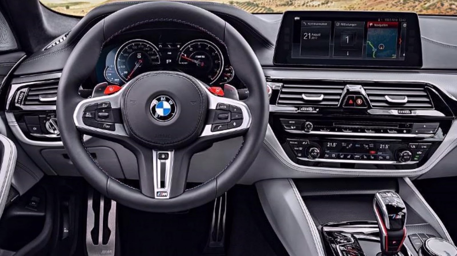 [Imagen: 2018-BMW-M5-3.jpg]