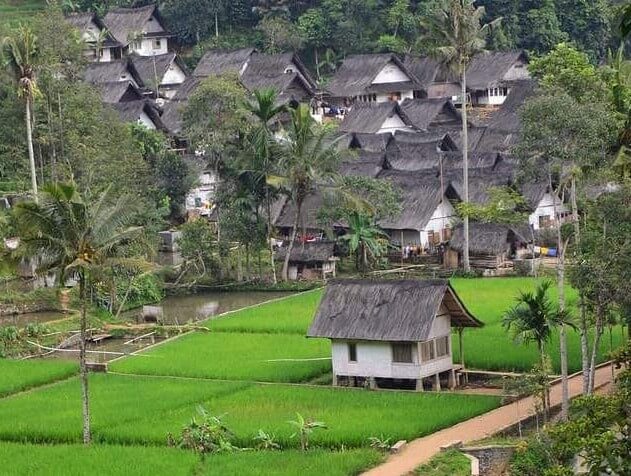 Kampung Naga Tasikmalaya Jawa Barat - foto instagram hend.i1292