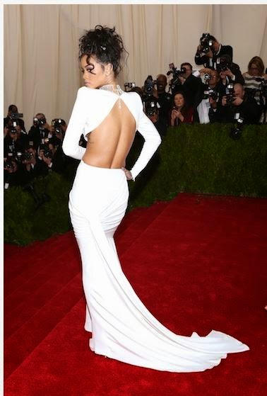 Photos: Rihanna and Her Revealing Outfits - TN Blog