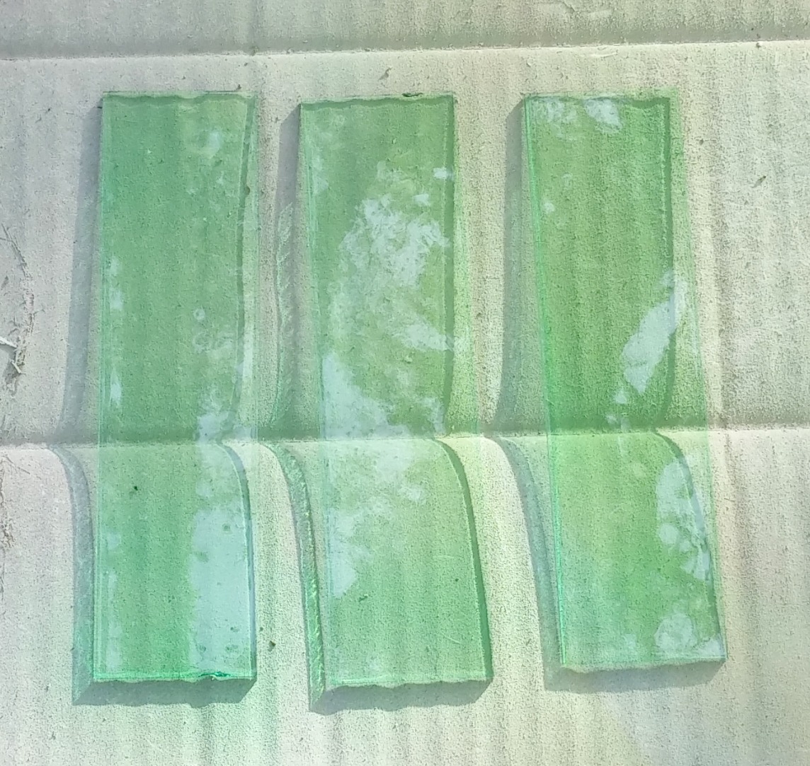 Outdoor Lantern Makeover with Krylon Stained Glass Spray Paint Little