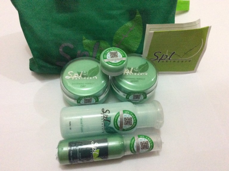 perawatan wajah spl skin care paket normal dan acne perawatan wajah spl skin care paket normal dan acne
