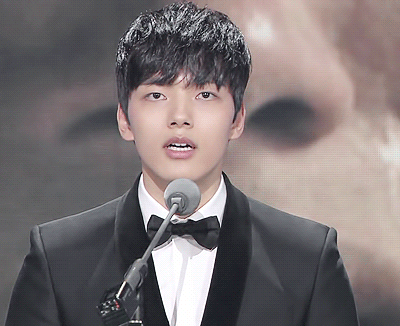 KBS연기대상 신인상 단독수상 한 여진구 | 인스티즈