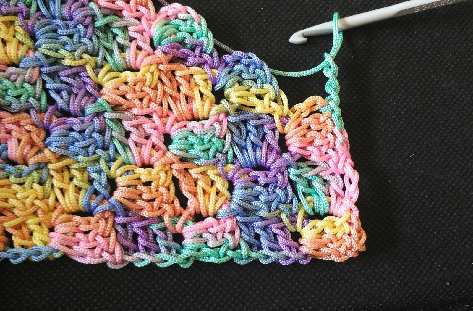 crochet-kalaakari-crochet-corner-to-corner-rectangle-free-pattern