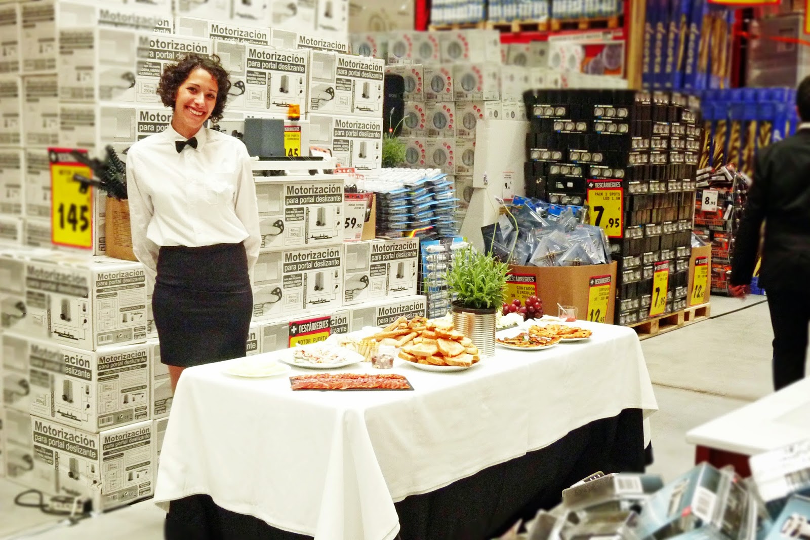 { PLAT A TAULA · Catering&Eventos }: Inauguración de Brico Dépôt Tarragona