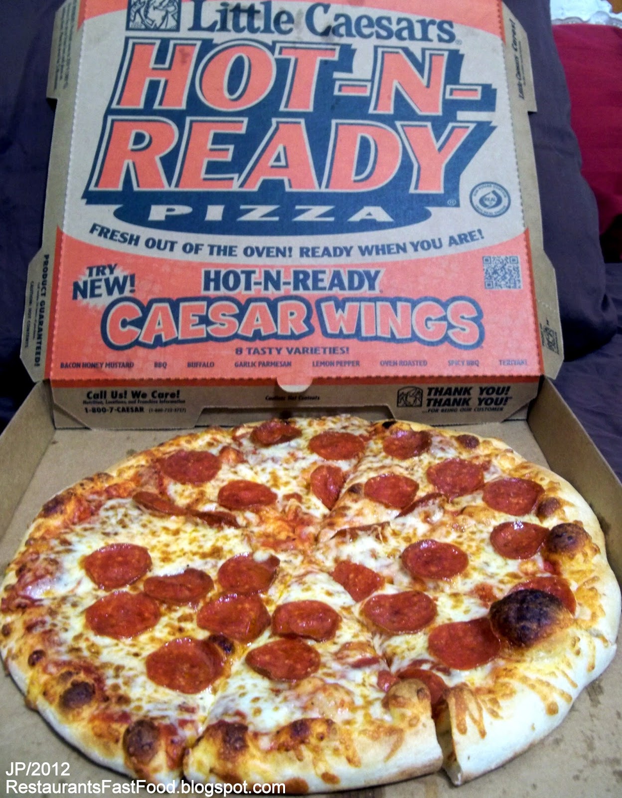 Pizza ready бесплатные покупки. Little Caesars. Little Caesars pizza. Little Caesars pizza pizza.