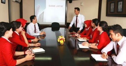 Cukup Memuaskan Ini Besaran Gaji Pegawai Bank Jatim Terbaru