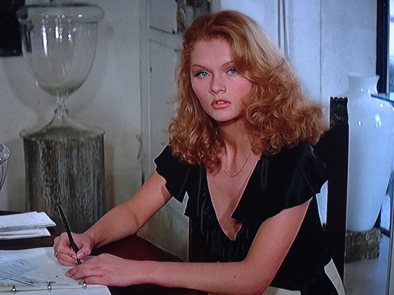 007 TRAVELERS 007 Event Bond girl Irka Bochenko in Designing 007