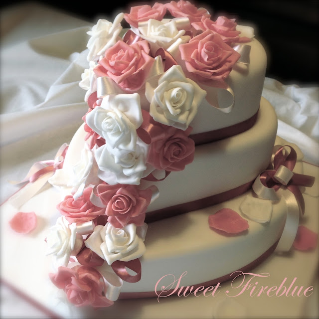 torta cuore e rose!!! un matrimonio in rosa!!