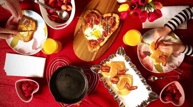 Beautiful Valentines Day Home Decorating Ideas Indoors And
