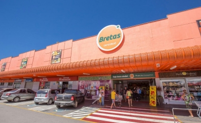 Bretas reinaugura loja em Unaí Bretas reinaugura loja em Unaí