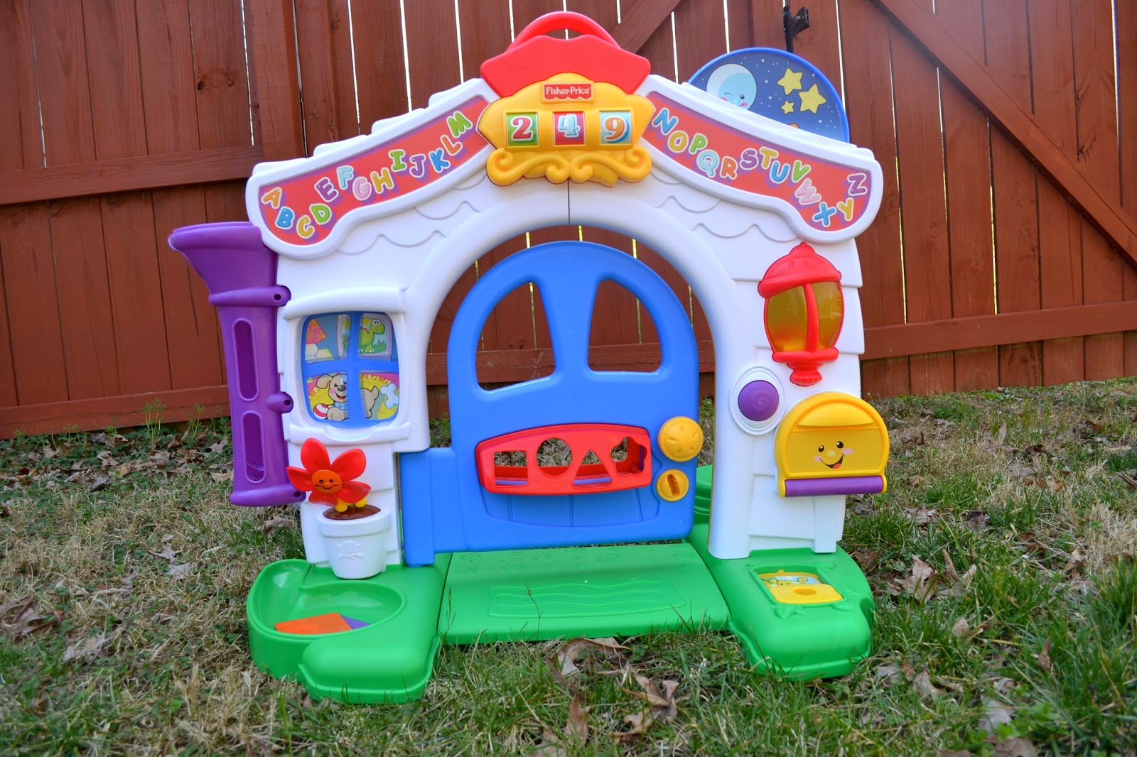 Baby and Kid Stuff For Sale: Fisher Price Laugh and Learn House