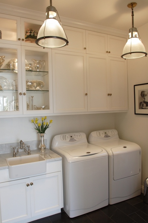 A Few of My Favorite Things: Windowless Laundry Room