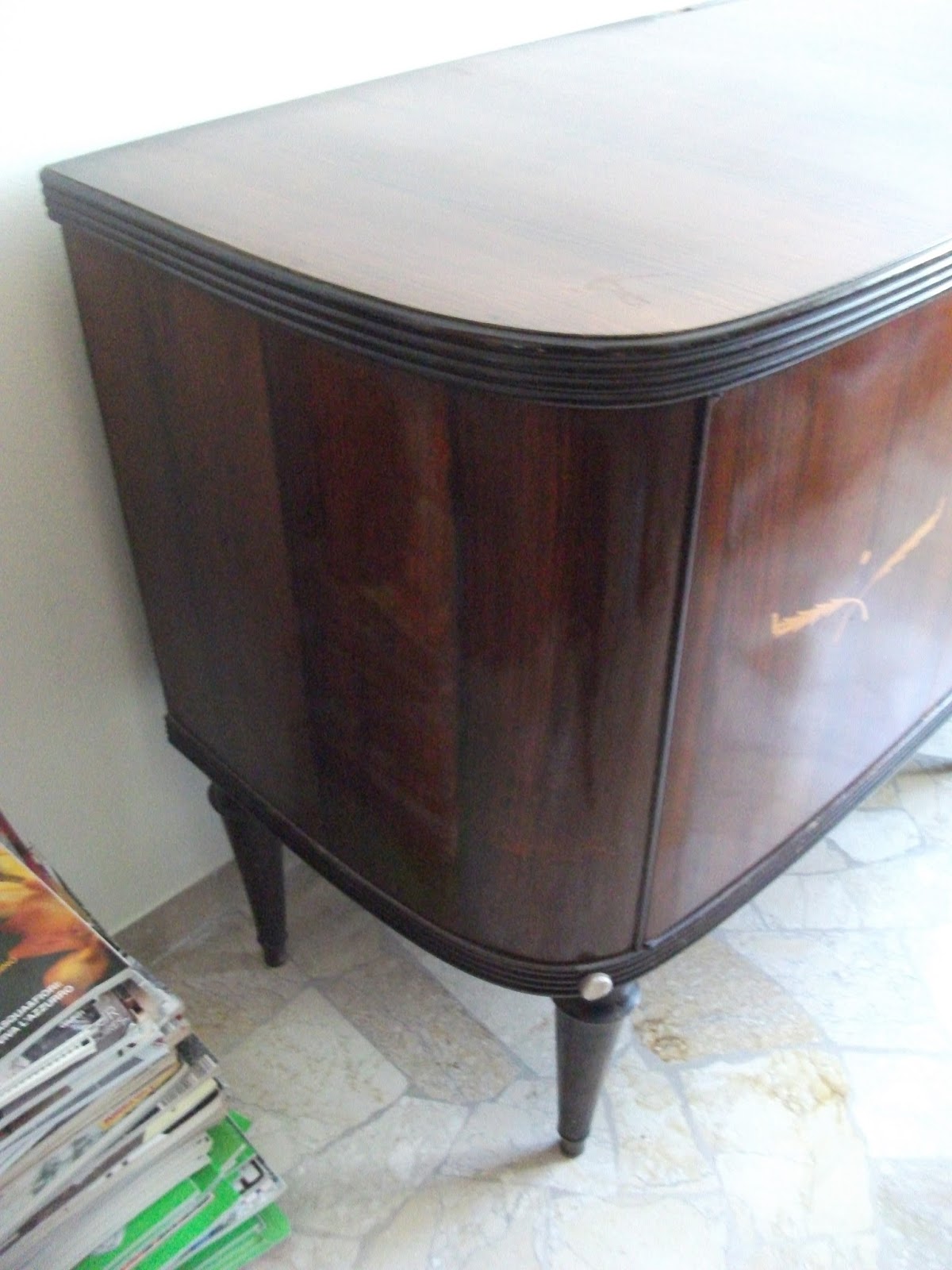 LA BROCANTE DE BLANCHE mobile credenza anni '60 /'70....