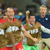 Jürgen Klinsmann celebra con sus pupilos la victoria sobre Ghana
