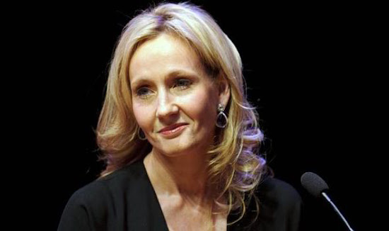 J.K. Rowling responde a fã no Twitter: 'Eu definitivamente vou ao Brasil' | Ordem da Fênix Brasileira
