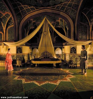 tamil cinema foto: Hrithik Roshan Aishwarya Rai In Jodhaa Akbar Movie