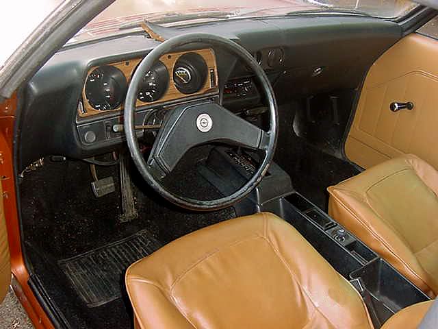 Opel Manta 1984 Salon