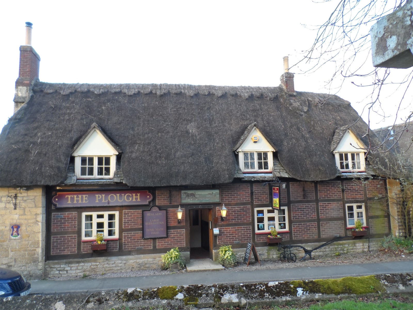 Anne Bartlett the Gloucestershire Tour Guide A Ghost Walk around