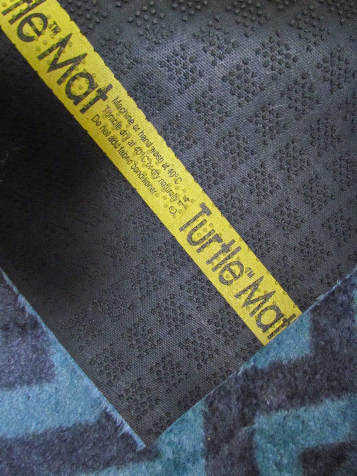 A Chevron Turtle Mat For Muddy Paws And Boots Review