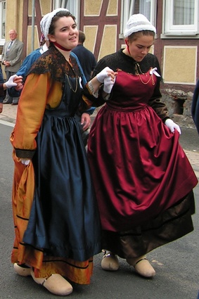 FolkCostume&Embroidery: Costume of Bresse, France