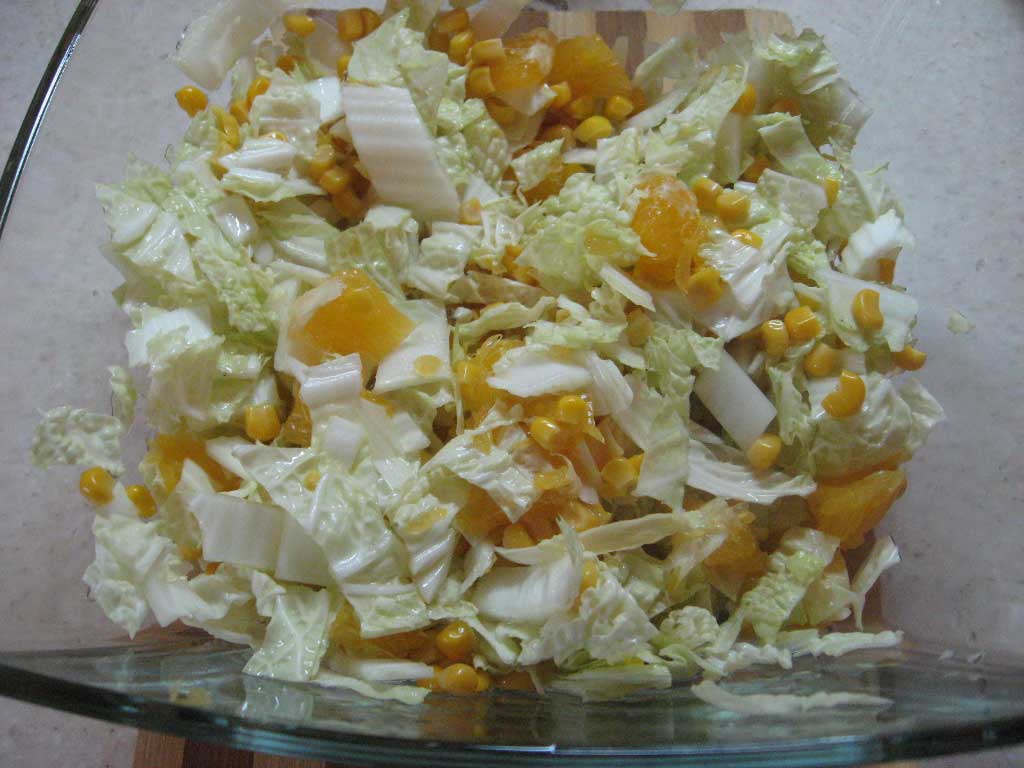 Салат постный капуста кукуруза. Салат постный капуста кукуруза. Салат постный капуста кукуруза. Пекинская капуста морковь кукуруза. Салат постный капуста кукуруза.