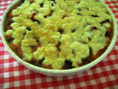 crumble di susine e ciliegie