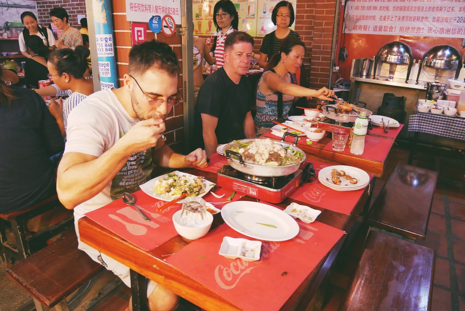 Angkor Night Market, Kamboja