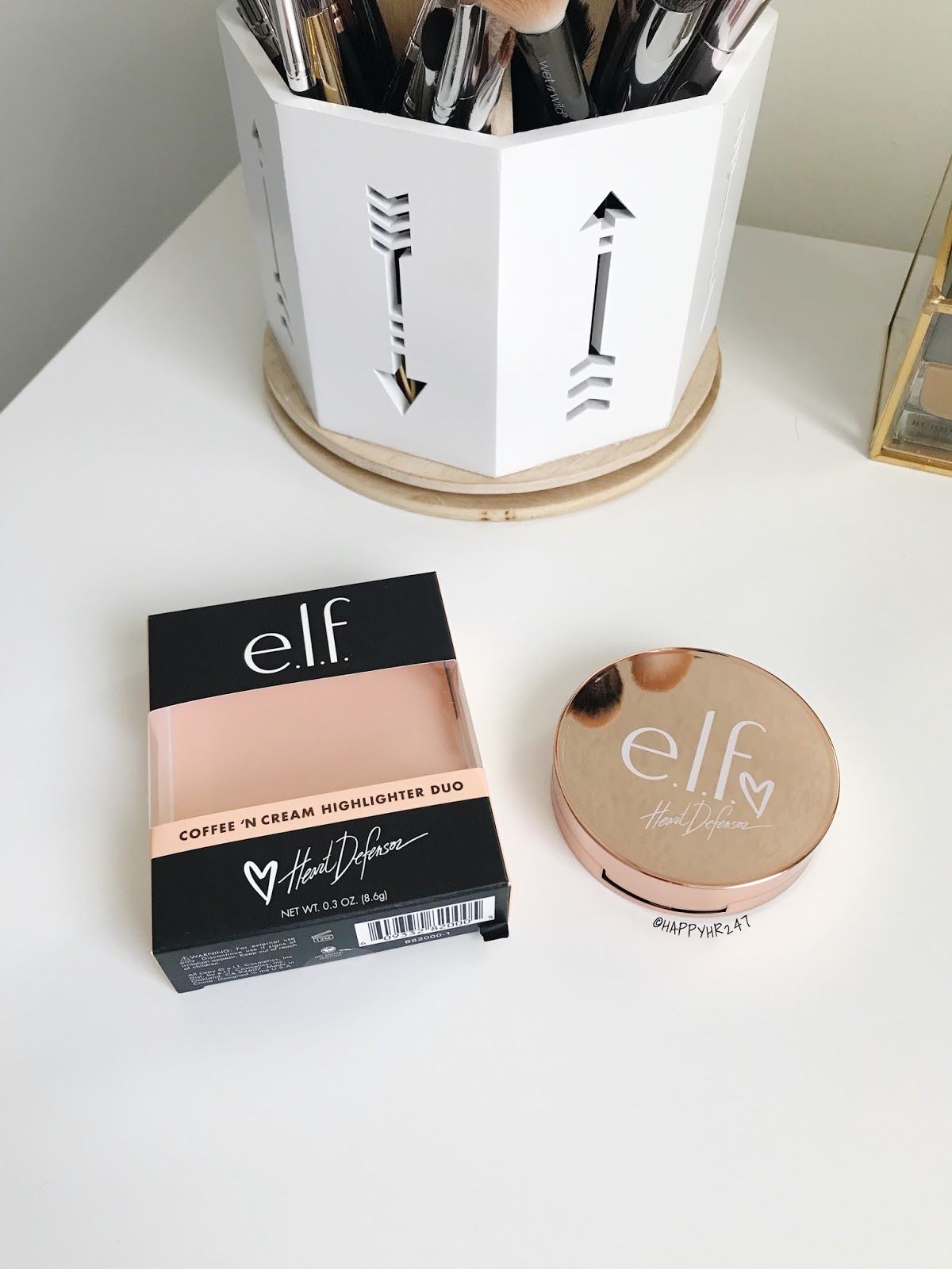 Product Review E.L.F. Cosmetics X Heart Defensor Coffee 'N Cream Highlighter Duo
