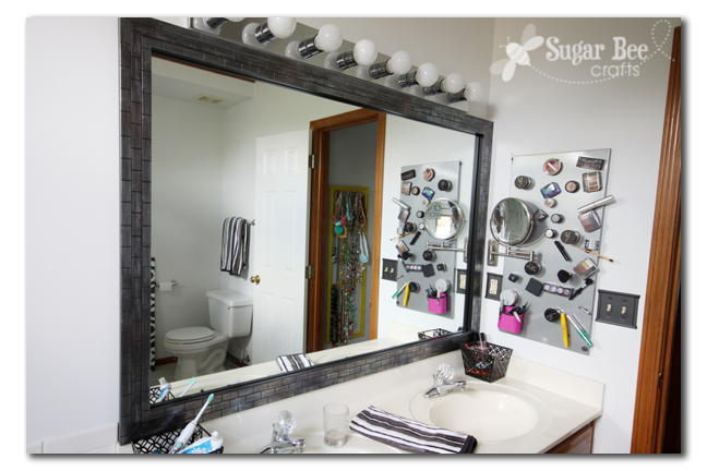 https://3.bp.blogspot.com/-F50lXqWLAsU/UfLQTVnuMTI/AAAAAAABY5I/aJ7yhxS6LX8/s1600/budget+bathroom+mirror+redo+remodel.png
