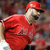 PUJOLS PEGA DOS JONRONES Y HACE HISTORIA 