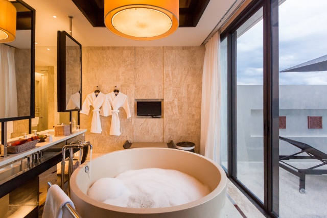 One-Bedroom Villa bathroom at Conrad Koh Samui