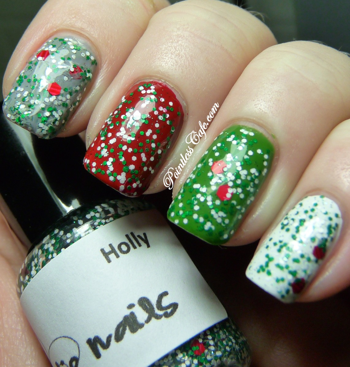Pointless Cafe: Jindie Nails Santa Claws Collection