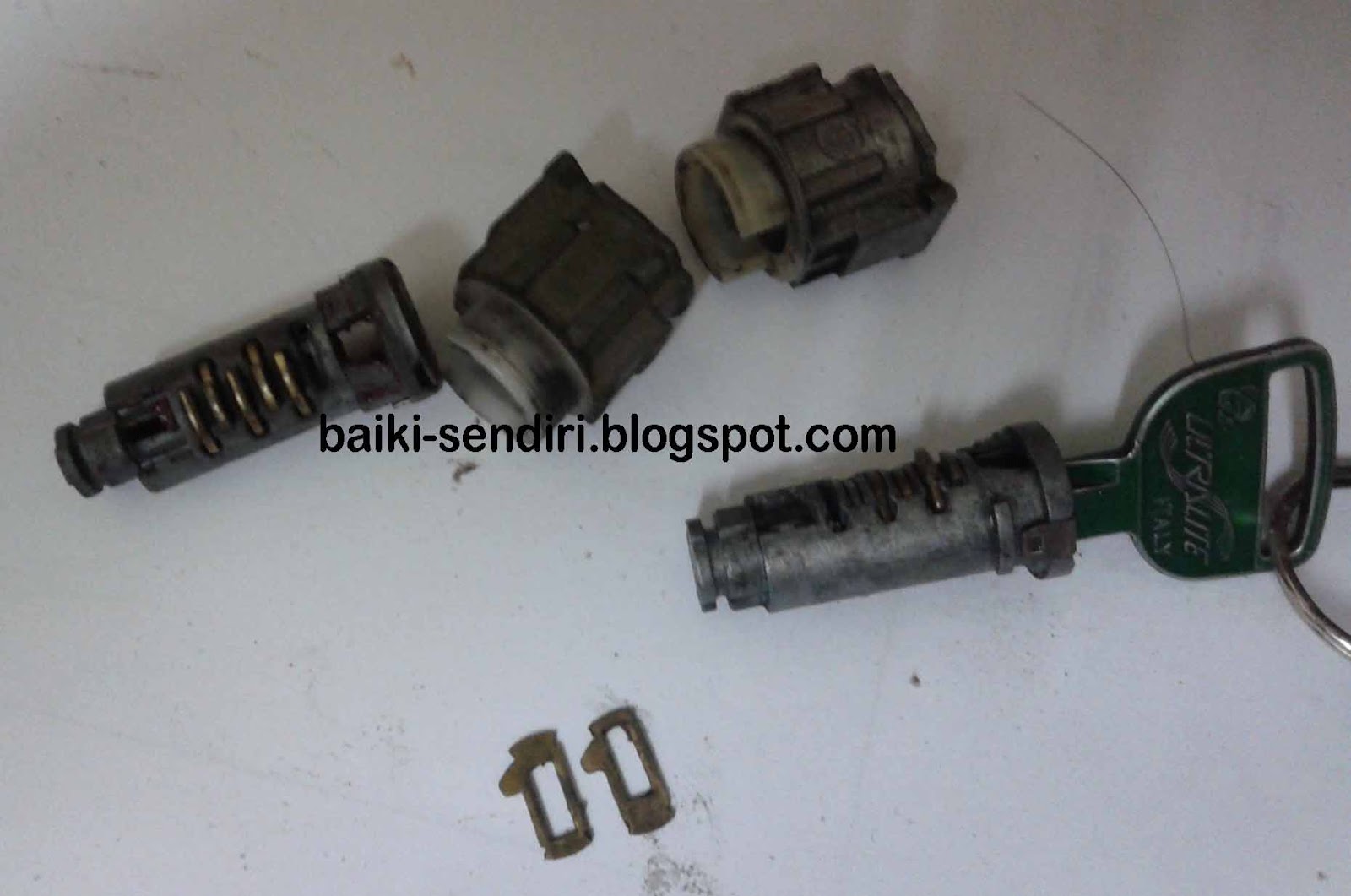 Baiki Sendiri Honda Prelude BA5 Key Cylinder Reconfigure