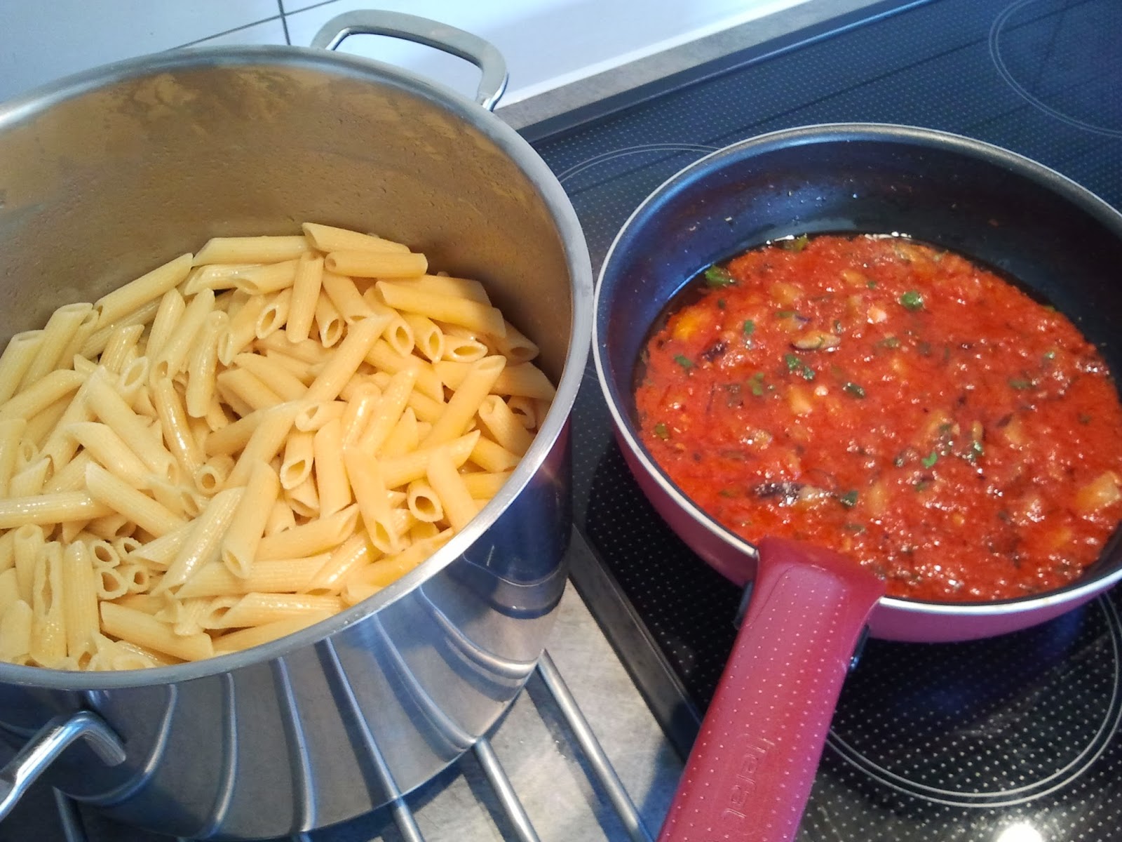 Vivian is cooking... simple but delicious!: Penne siciliana