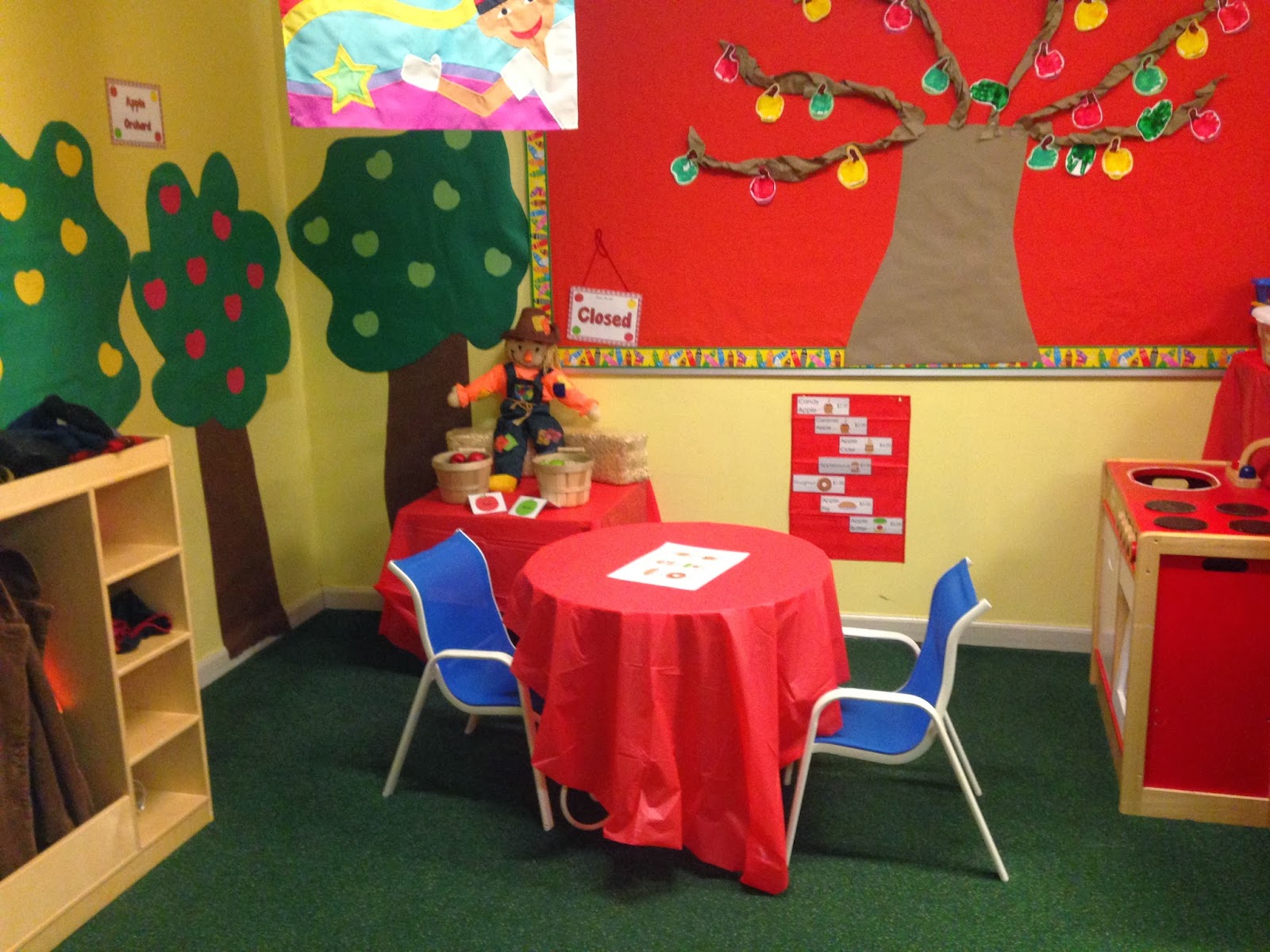123-learn-with-me-dramatic-play-apple-orchard
