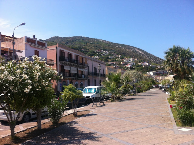the-aeolian-islands-of-lipari-and-salina-a-little-further-north