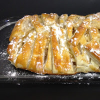  Apfelstrudel