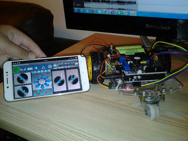 โปรเจคหุ่นยนต์ Arduino UNO + L298P บังคับด้วย Bluetooth