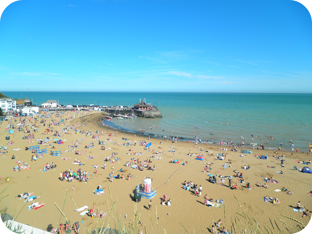 broadstairs beach, Silent Sunday, folking fun