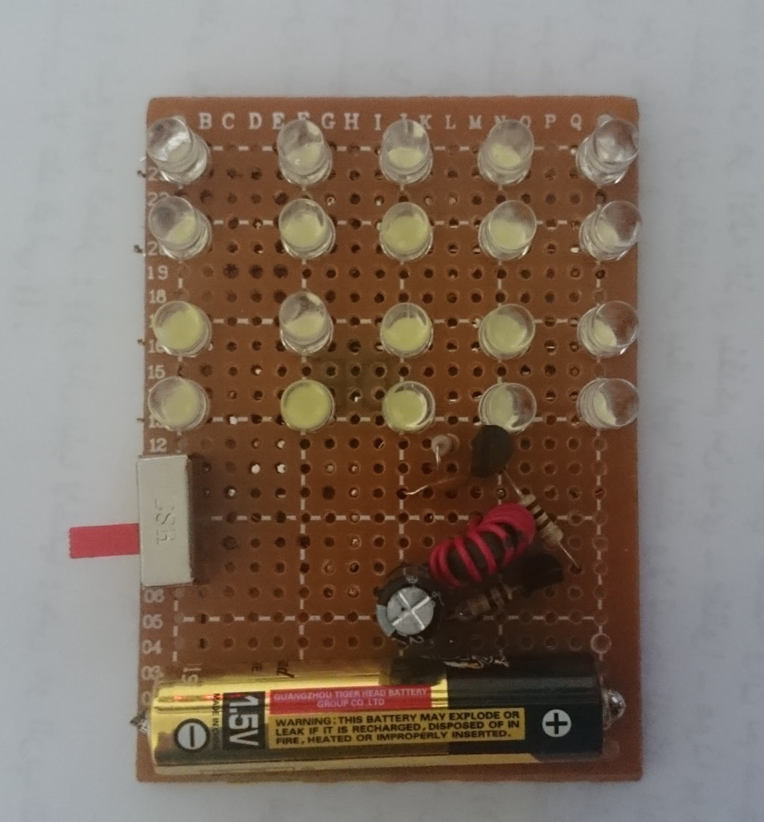 1.5v LED flashlight circuit ~ Simple Projects