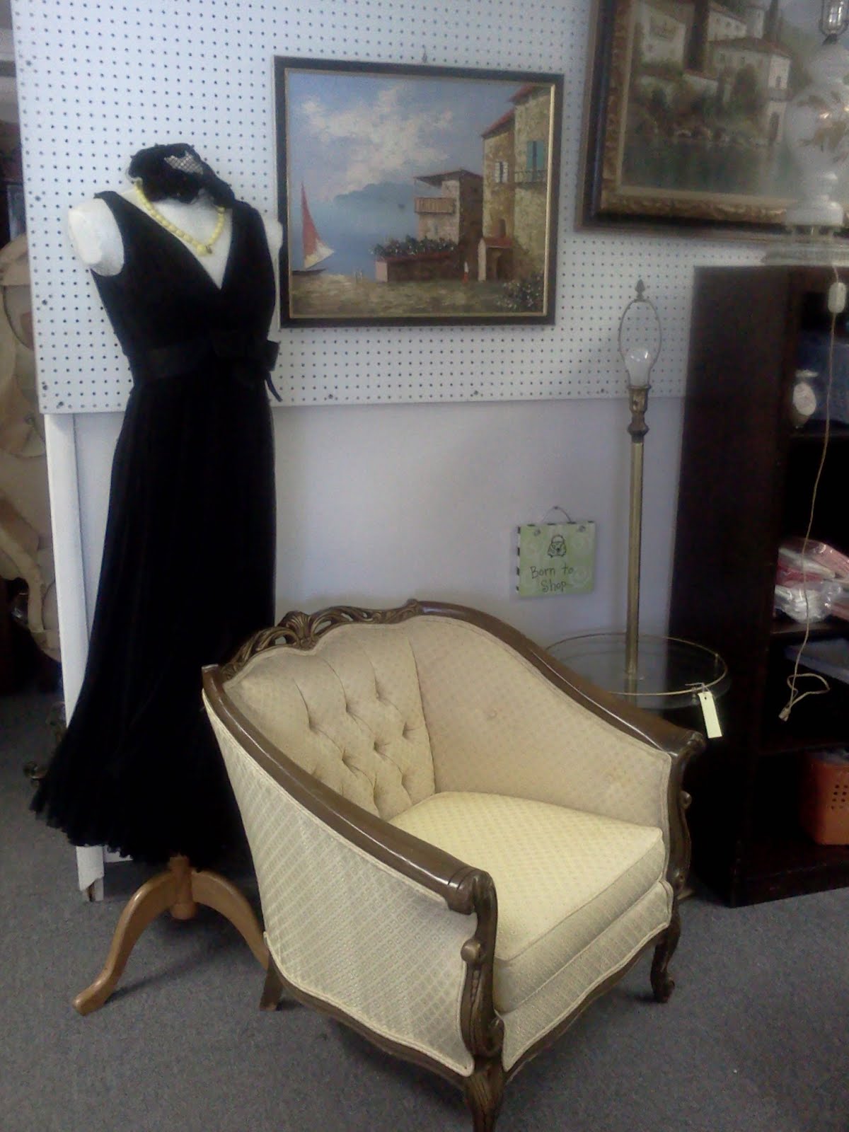 Still Stunning Vintage Resale Anester's Vintage Closet