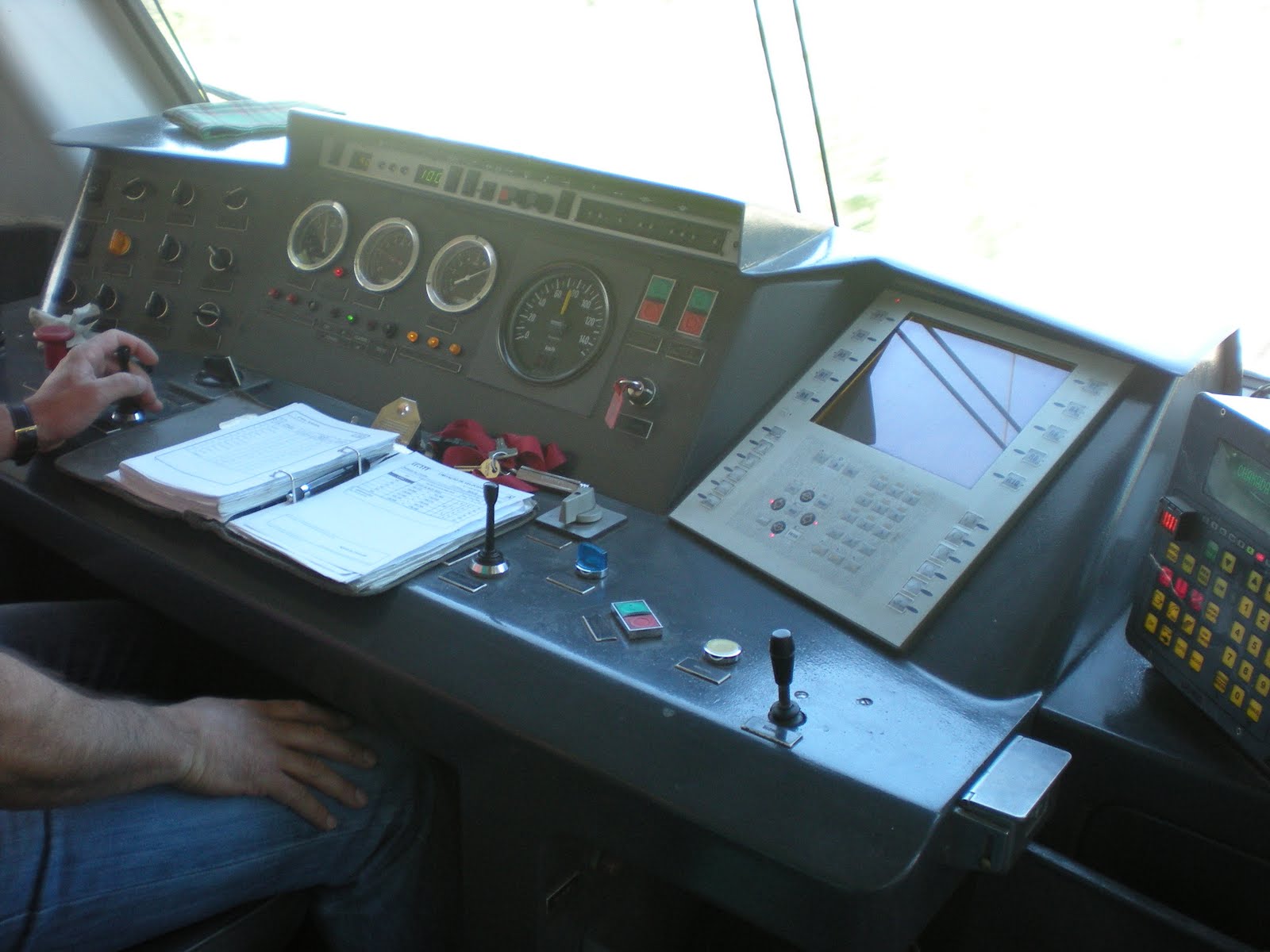 Movimento Trem de Ferro Ver de Trem fundado em 1986. Governo cria Dia Nacional do Maquinista