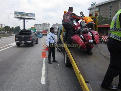 Kemalangan Motosikal Berkuasa Tinggi NKVE