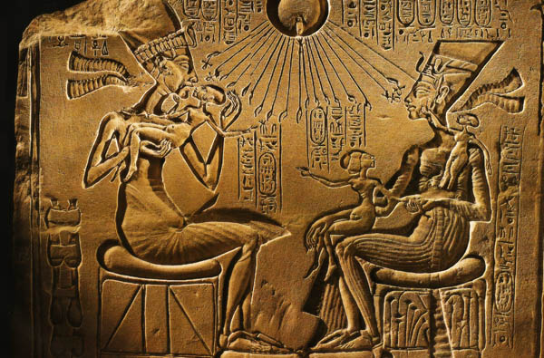 As Chaves de Nefertiti: Akhenaton e Nefertiti – Casal Solar – XVIII ...