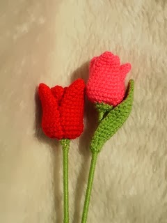 http://www.ravelry.com/patterns/library/tulip-15