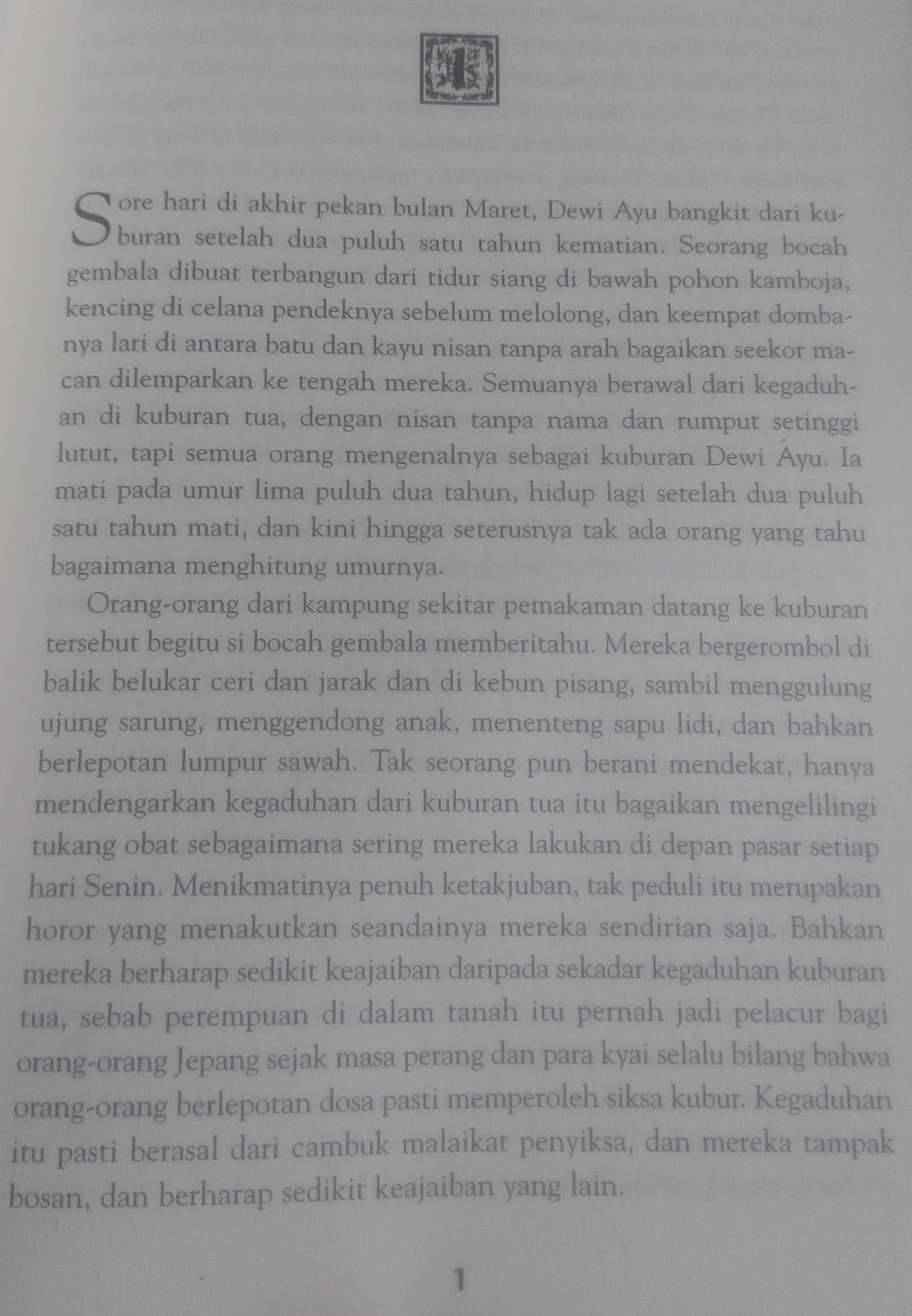 Contoh Resensi Novel Cantik Itu Luka Tulisan